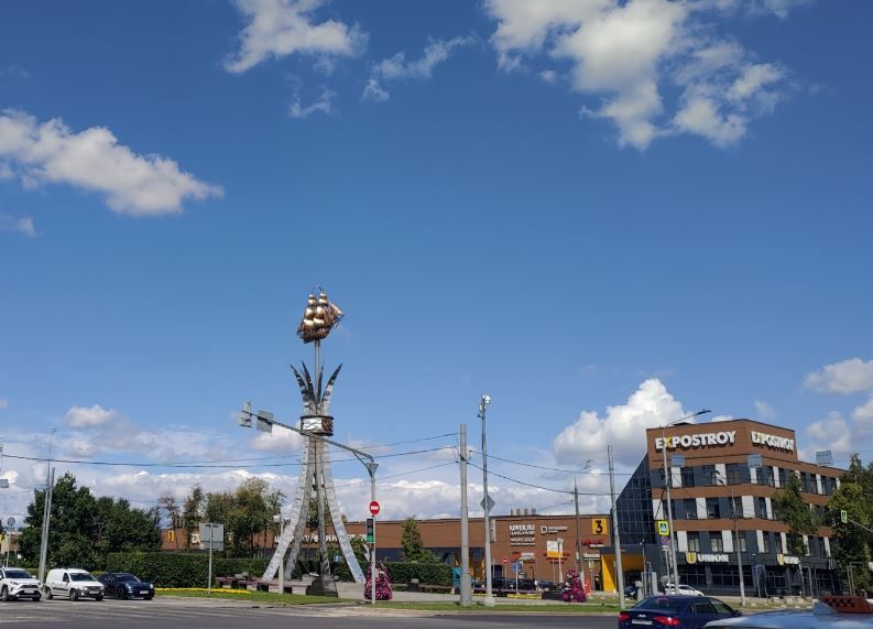 Стоматология «Все свои!» на Нахимовском проспекте