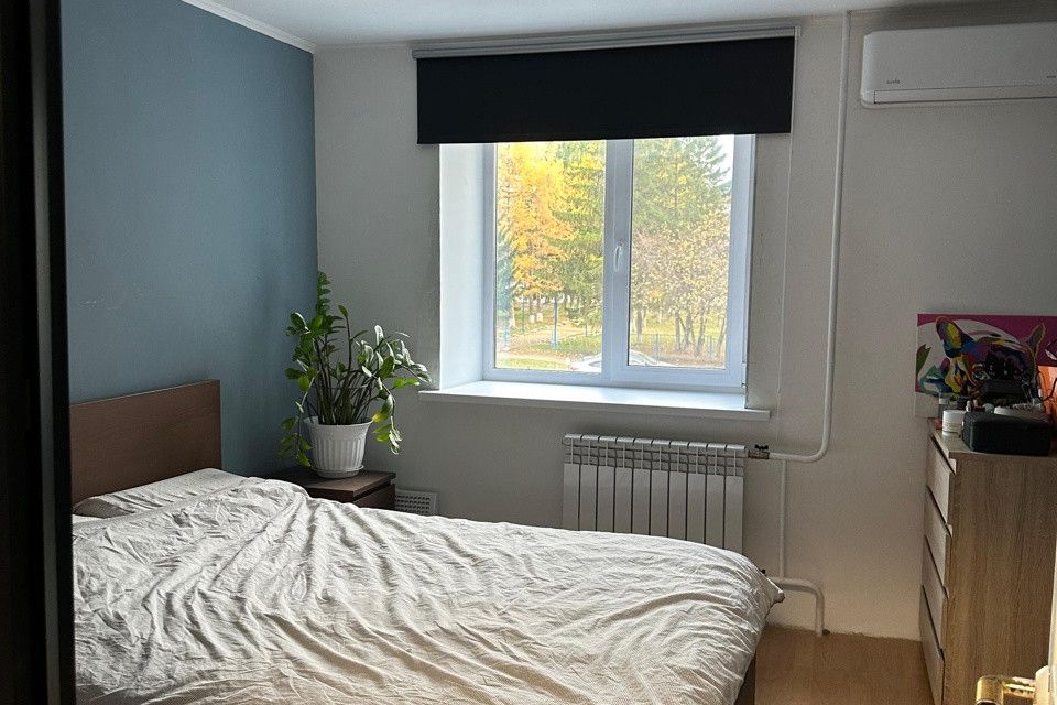 Продаётся 3-комнатная квартира, 65 м²