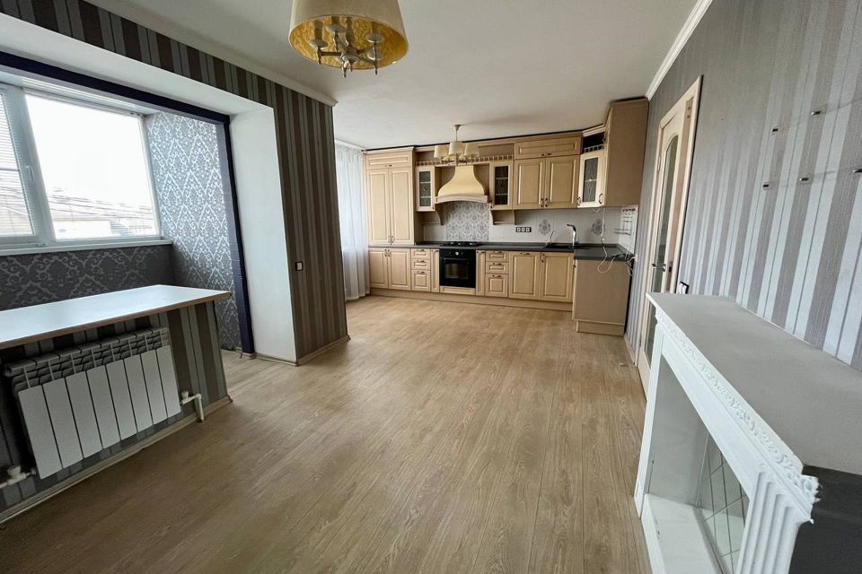 Продаётся 2-комнатная квартира, 56.1 м²