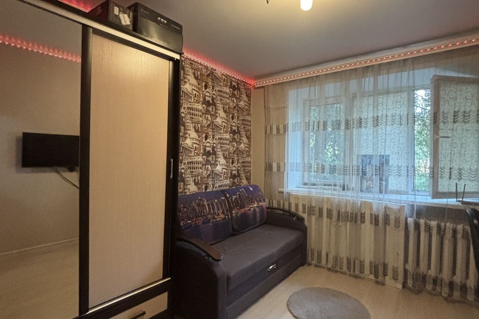 Продаётся комната в 1-комн. квартире, 19 м²
