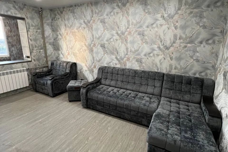 Продаётся 2-комнатная квартира, 49.6 м²