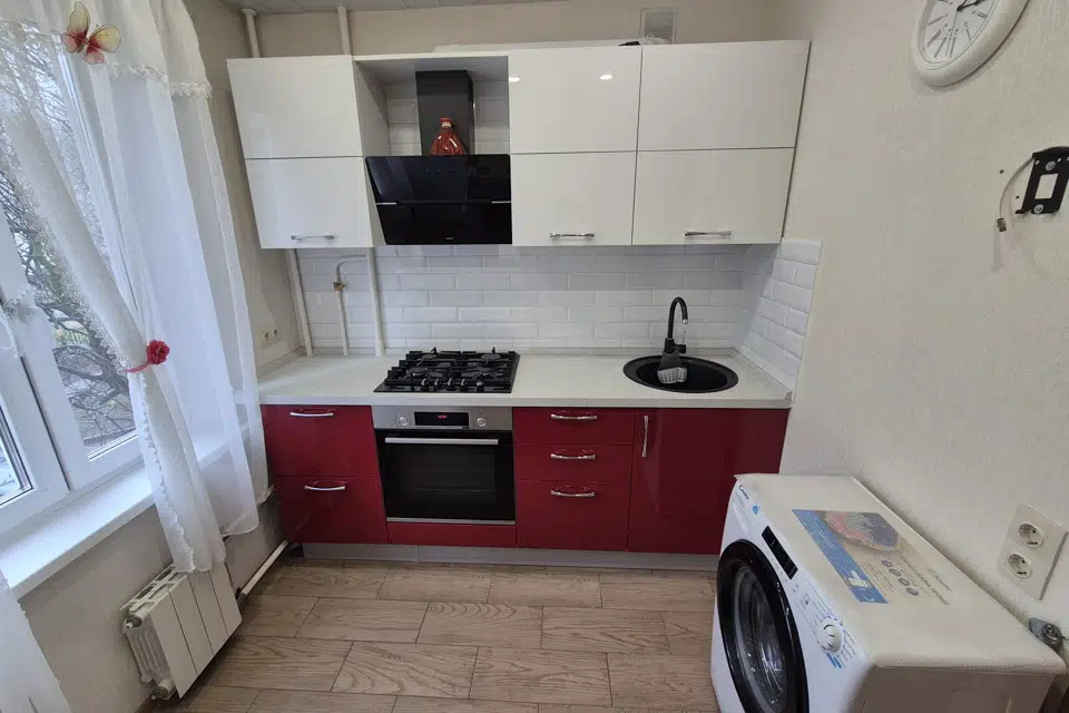 Продаётся 3-комнатная квартира, 66.5 м²