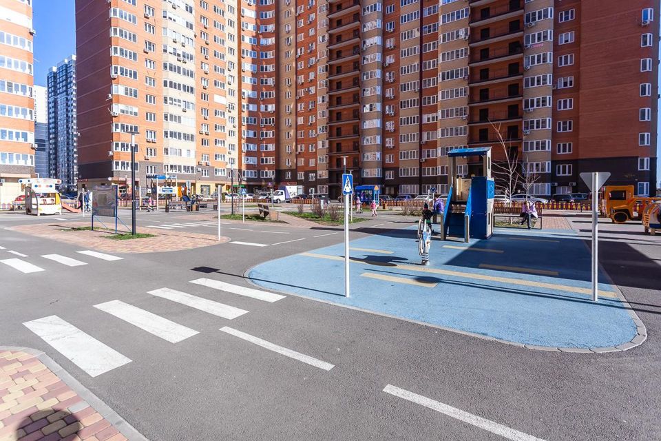 Продаётся 2-комнатная квартира, 60 м²