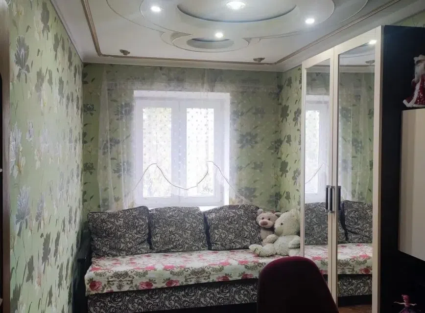 Продаётся 3-комнатная квартира, 57 м²