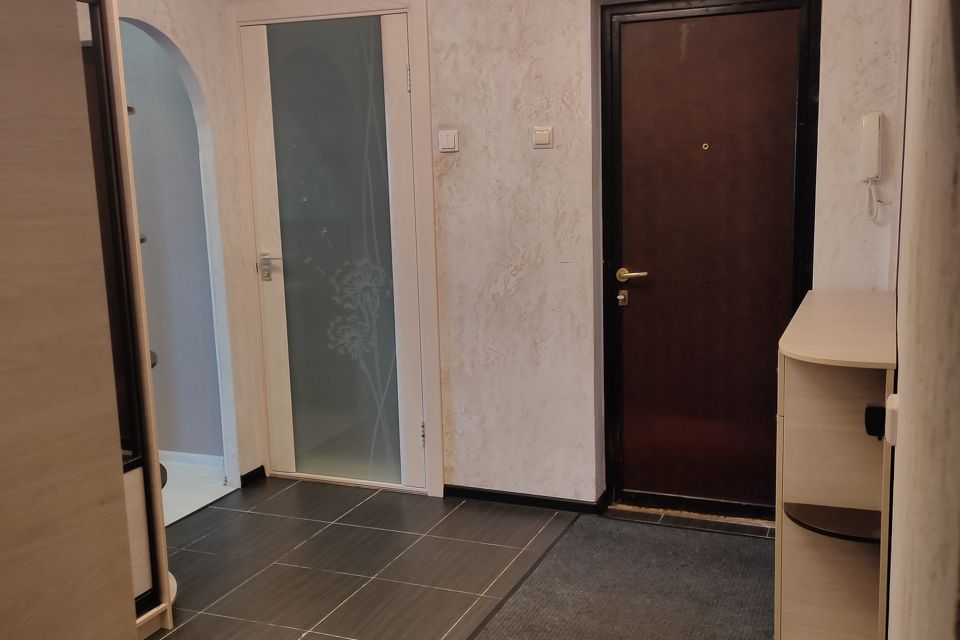 Продаётся 3-комнатная квартира, 72.6 м²
