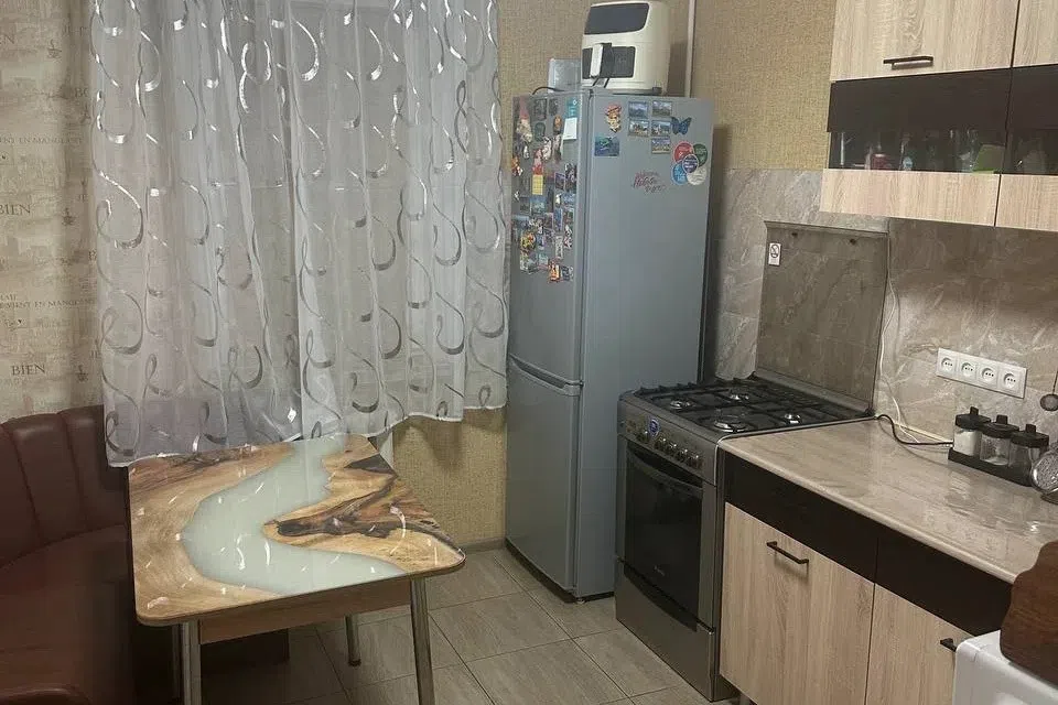 Продаётся 4-комнатная квартира, 85 м²
