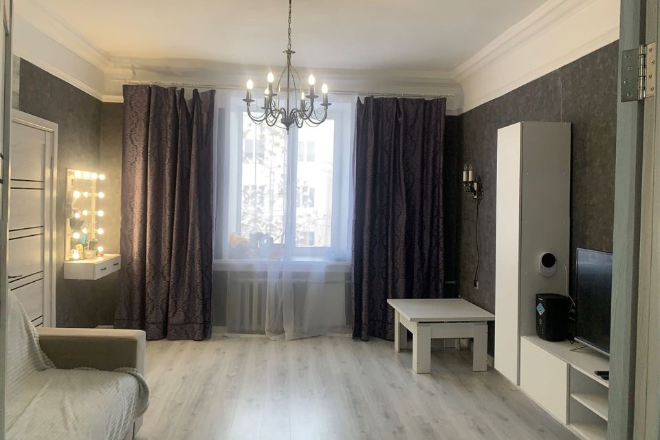 Продаётся 2-комнатная квартира, 54.8 м²