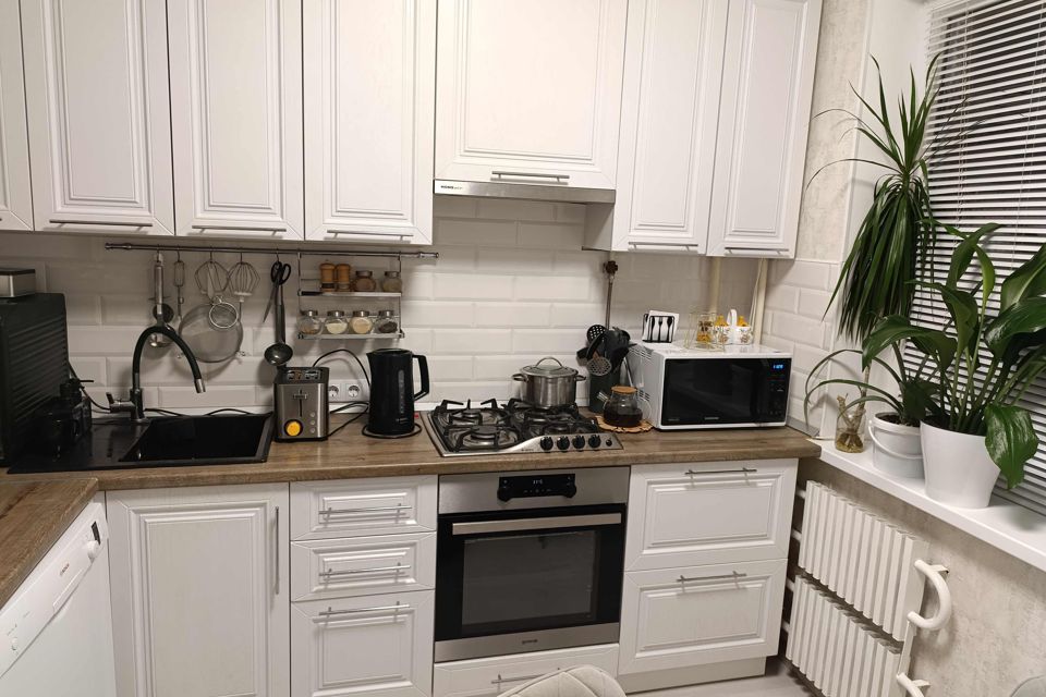 Продаётся 2-комнатная квартира, 50.5 м²