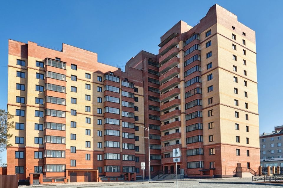 Продаётся 2-комнатная квартира, 63.7 м²