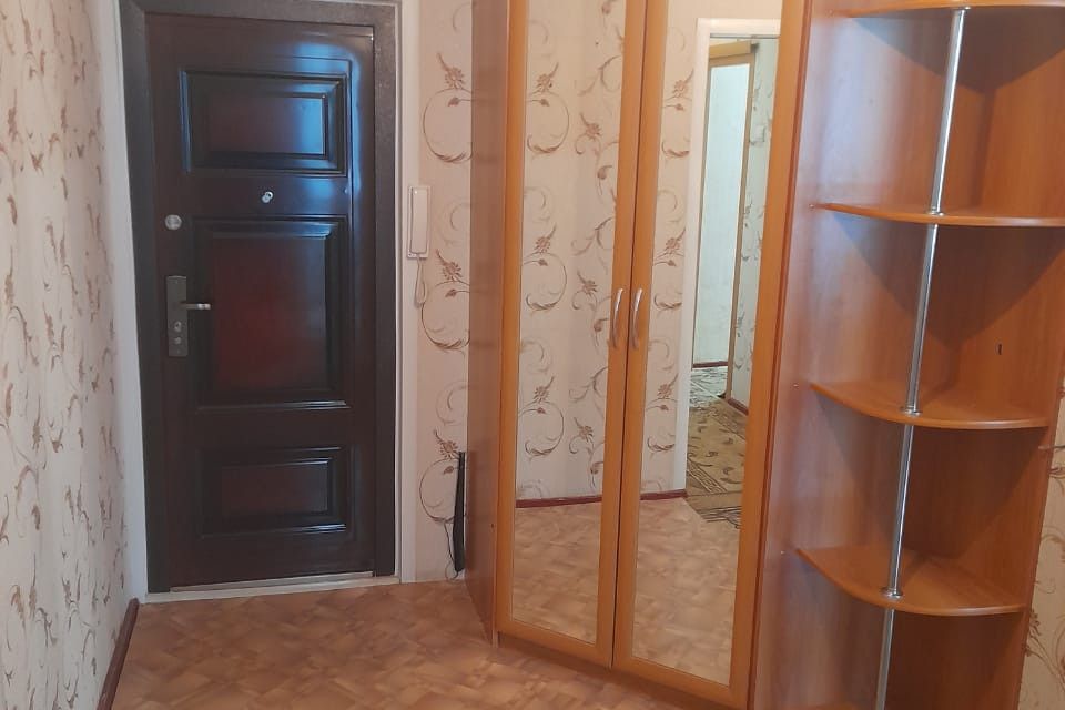 Продаётся 2-комнатная квартира, 55.5 м²