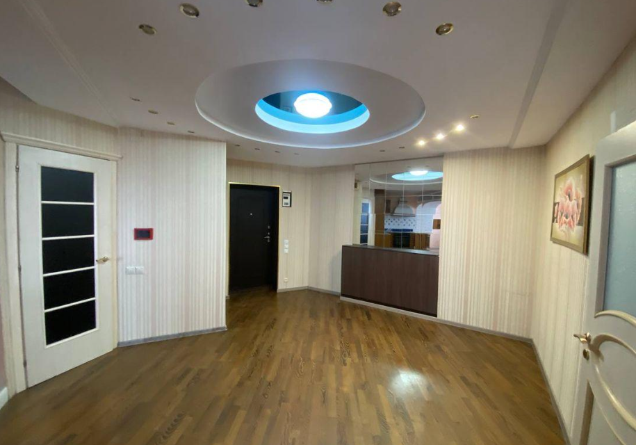 Продаётся 1-комнатная квартира, 50.8 м²