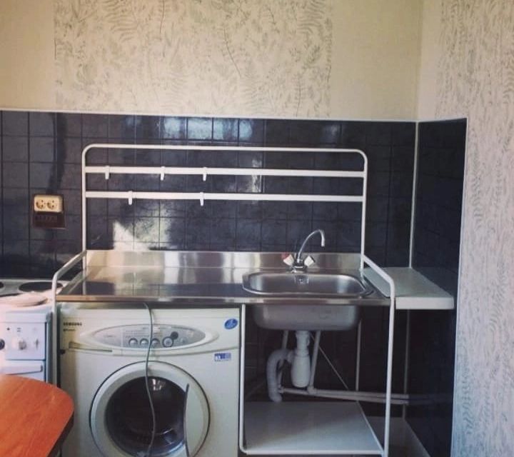 Сдаётся 1-комнатная квартира, 42 м²