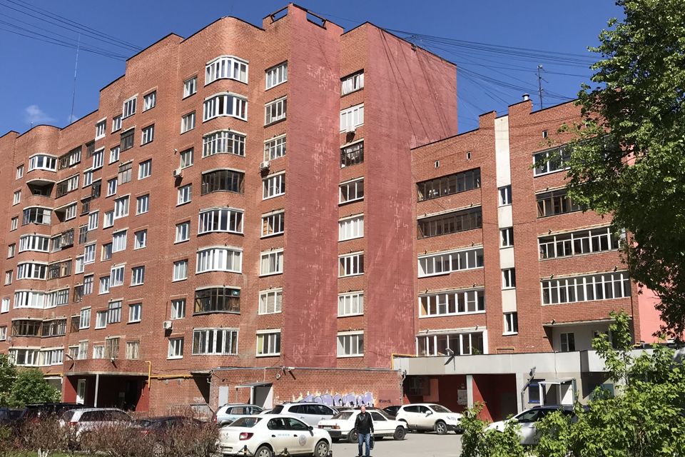 Продаётся 3-комнатная квартира, 63 м²