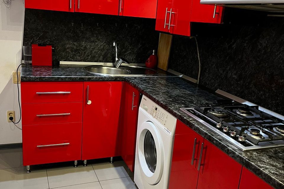Продаётся 3-комнатная квартира, 76.6 м²