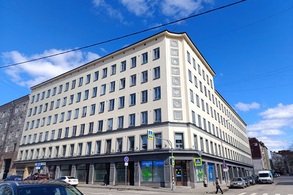 Продаётся комната в 5-комн. квартире, 16 м²
