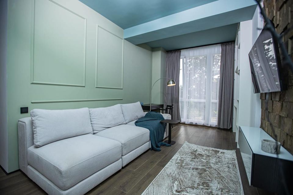 Продаётся 1-комнатная квартира, 61.6 м²