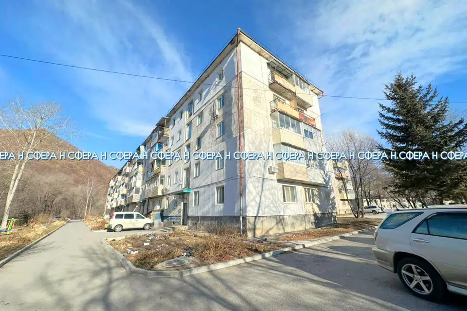 Продаётся 1-комнатная квартира, 43.2 м²