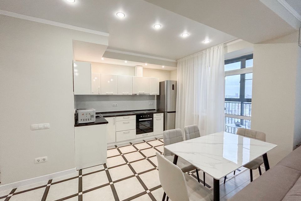 Сдаётся 3-комнатная квартира, 94.5 м²
