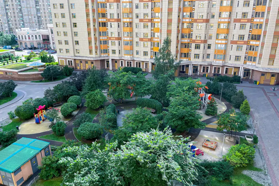 Продаётся 5-комнатная квартира, 165.1 м²