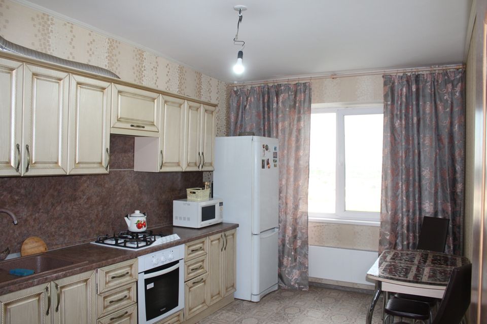 Продаётся 2-комнатная квартира, 57.3 м²