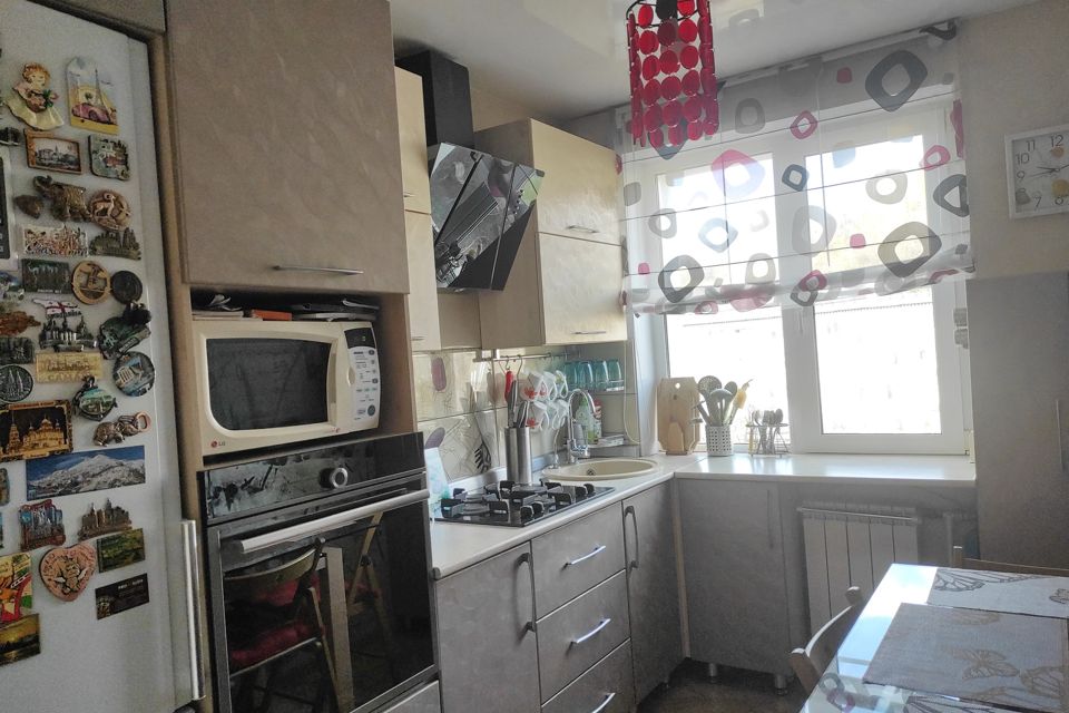 Продаётся 2-комнатная квартира, 46.3 м²