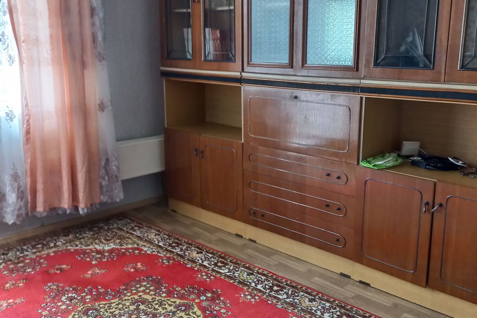 Продаётся 1-комнатная квартира, 41.3 м²