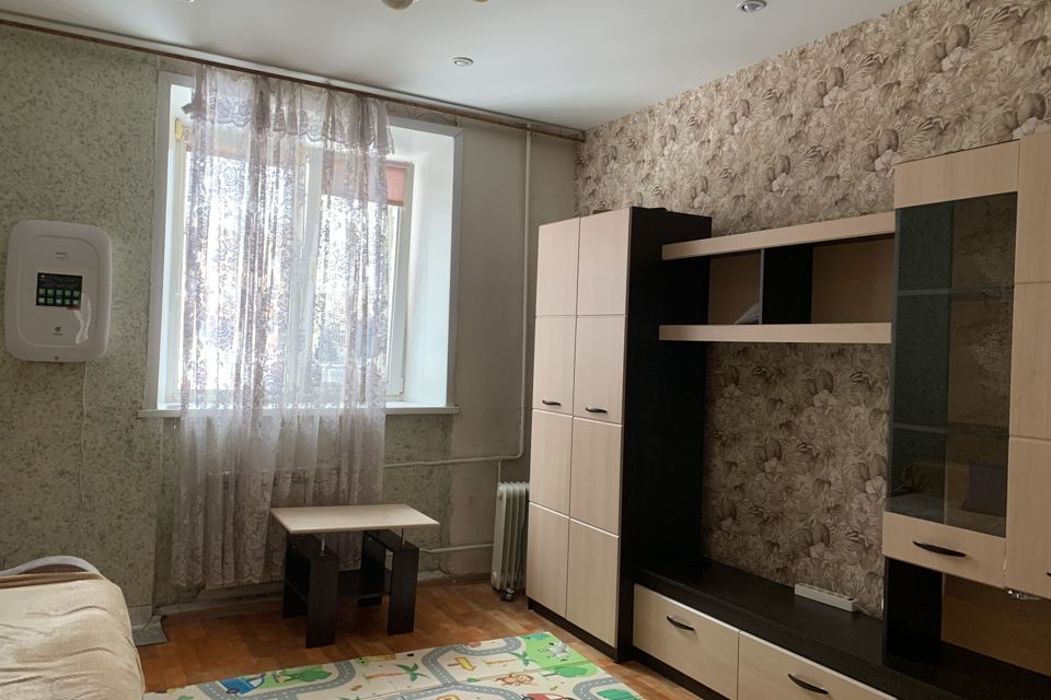 Продаётся 1-комнатная квартира, 38.1 м²