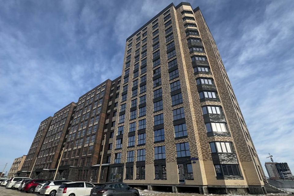 Продаётся 4-комнатная квартира, 104.6 м²