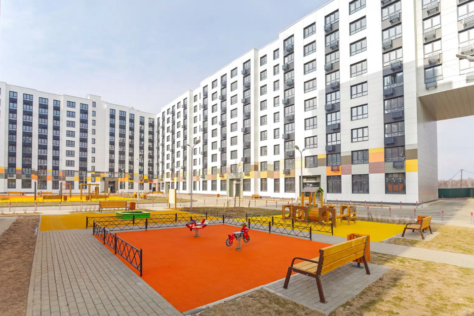 Продаётся 2-комнатная квартира, 63.7 м²