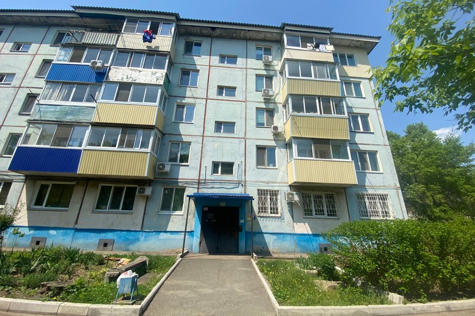 Продаётся 3-комнатная квартира, 47.7 м²