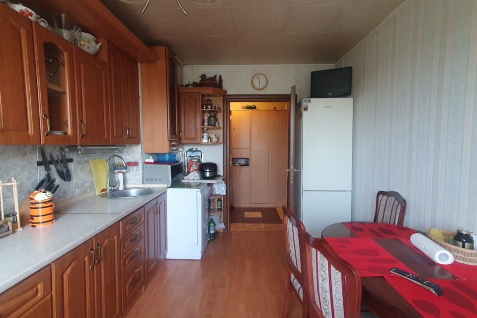 Продаётся 4-комнатная квартира, 87.8 м²