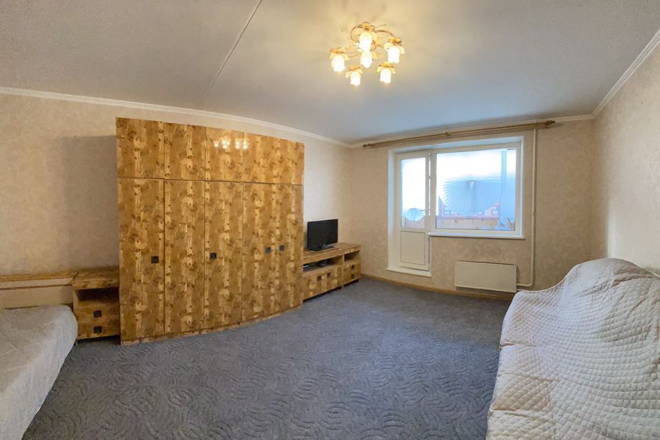 Продаётся 1-комнатная квартира, 41.7 м²