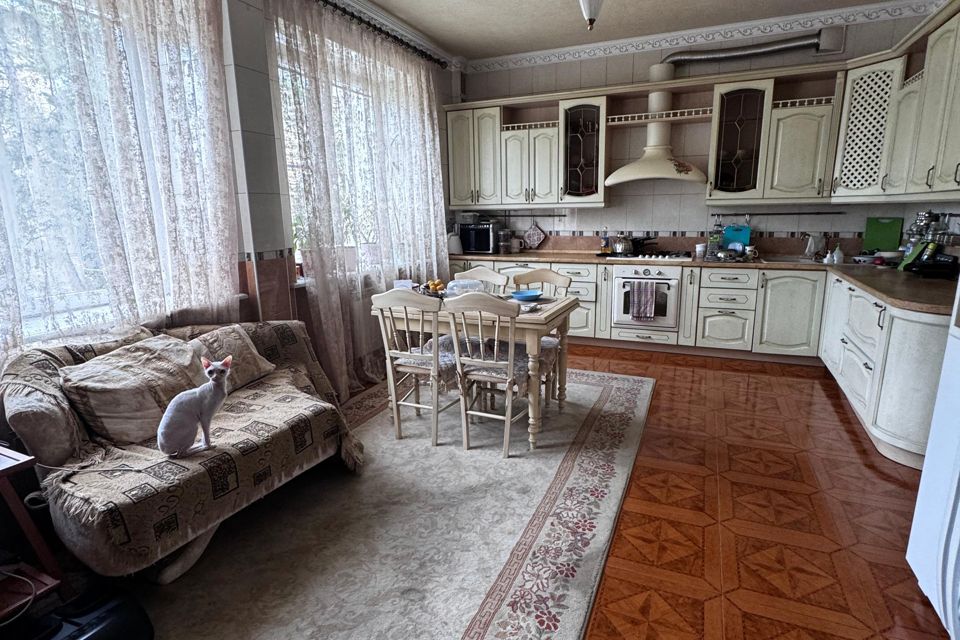 Продаётся 2-комнатная квартира, 88.3 м²