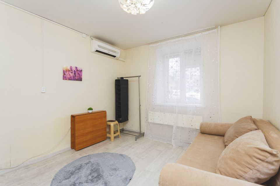 Продаётся комната в 1-комн. квартире, 12 м²