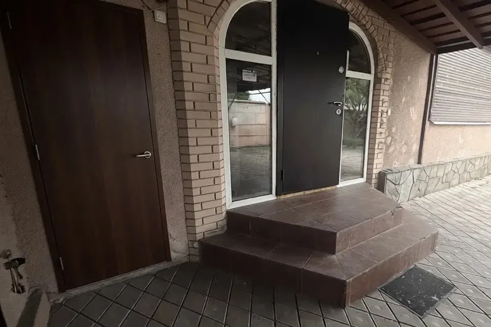 Продаётся 1-этажный дом, 150 м²