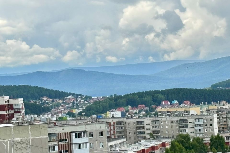Продаётся 3-комнатная квартира, 60.1 м²