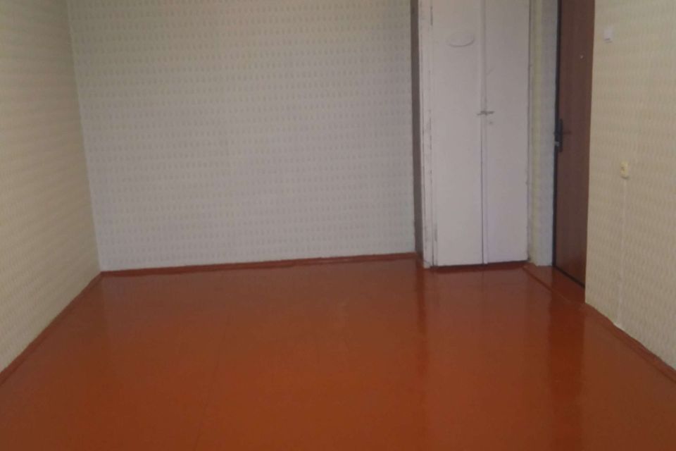 Продаётся комната в 1-комн. квартире, 18.6 м²