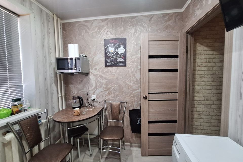Продаётся 3-комнатная квартира, 56.7 м²