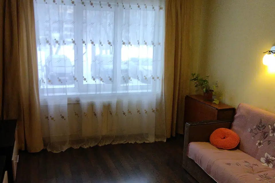 Продаётся 3-комнатная квартира, 57.8 м²