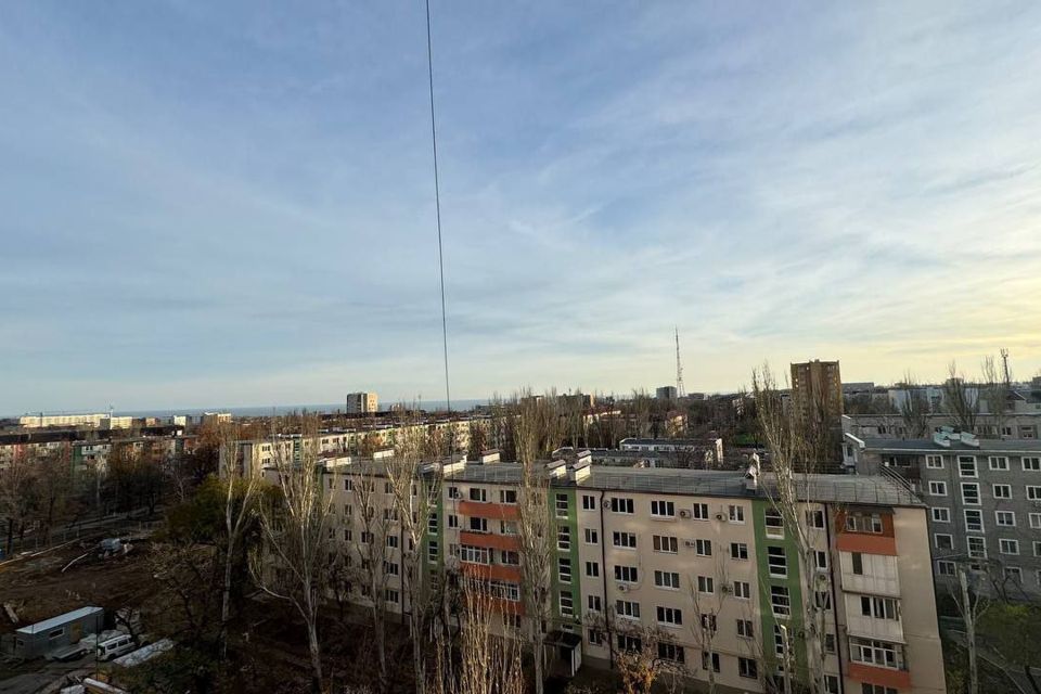 Продаётся 3-комнатная квартира, 56.5 м²