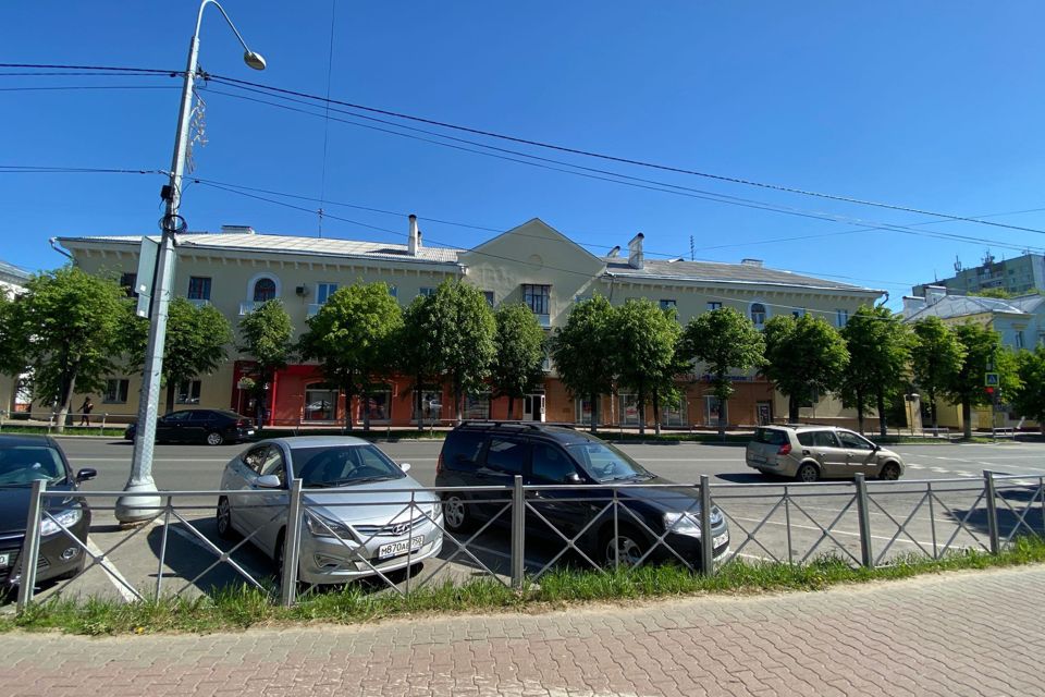 Продаётся 4-комнатная квартира, 95.5 м²