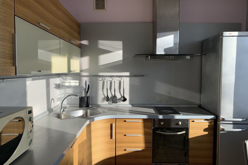 Продаётся 2-комнатная квартира, 72.3 м²