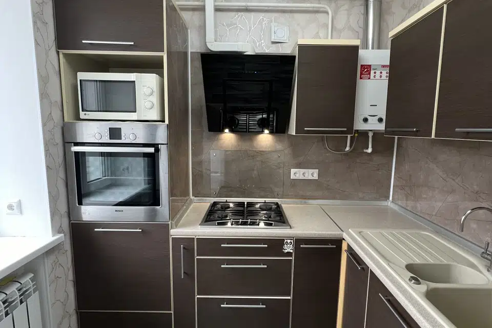 Продаётся 2-комнатная квартира, 42 м²