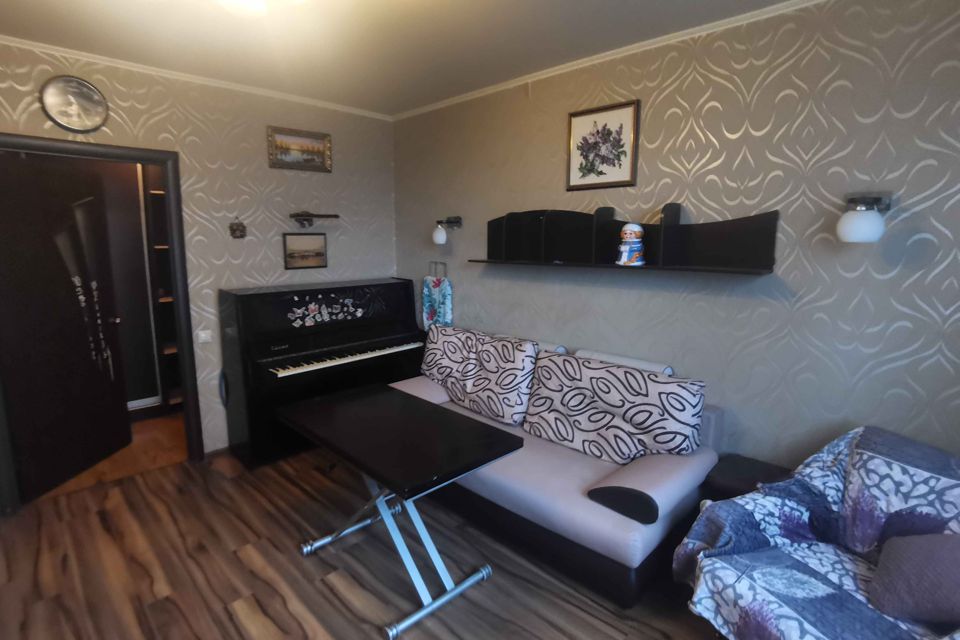 Сдаётся 2-комнатная квартира, 53 м²