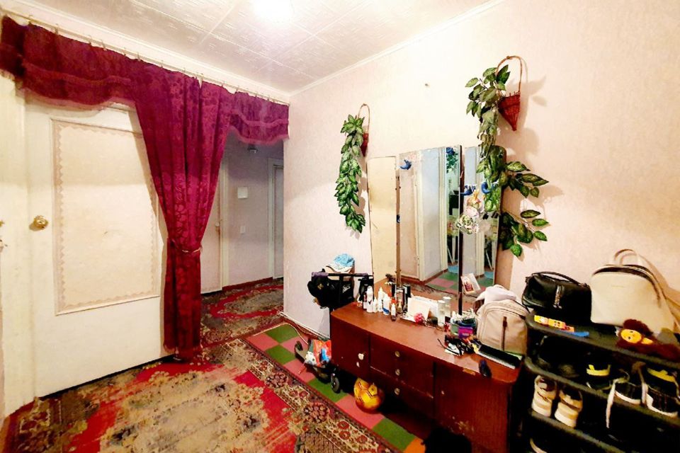 Продаётся 3-комнатная квартира, 67 м²