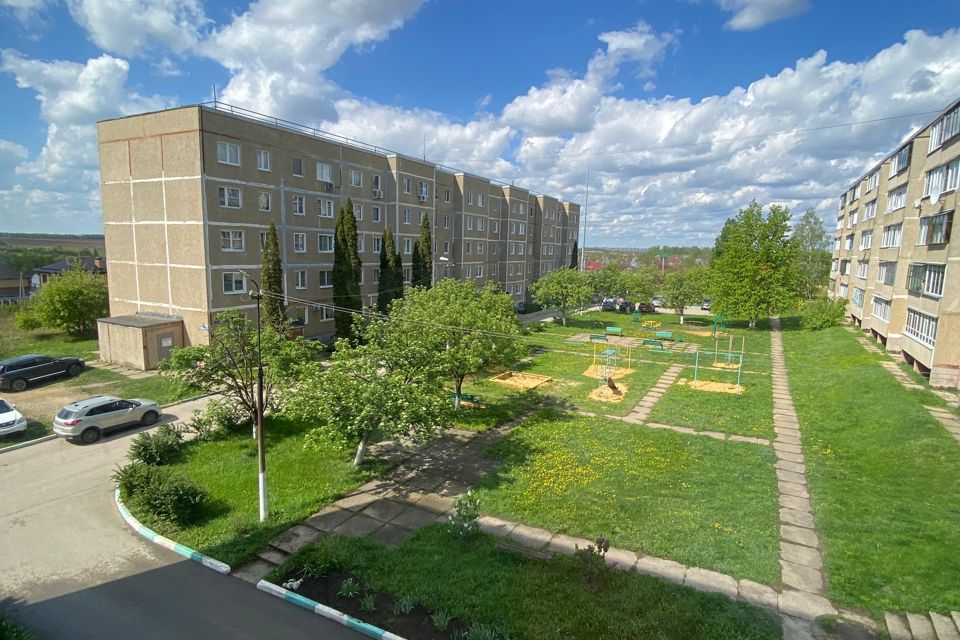 Продаётся 2-комнатная квартира, 51.7 м²