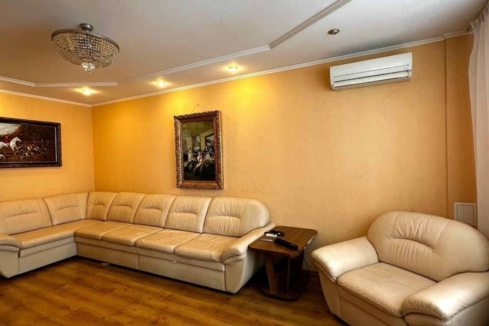 Продаётся 2-комнатная квартира, 75 м²