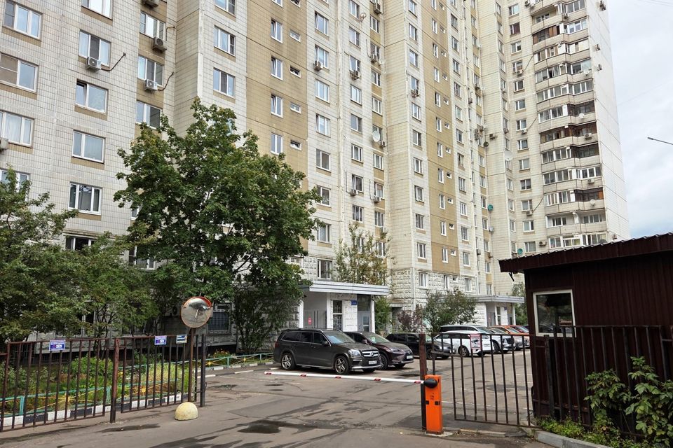 Продаётся 3-комнатная квартира, 71.8 м²