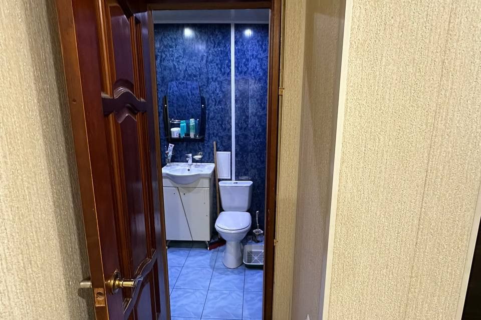 Продаётся 4-комнатная квартира, 62 м²