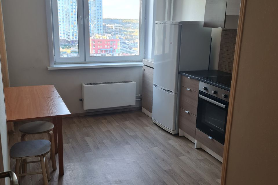 Продаётся 2-комнатная квартира, 65.4 м²